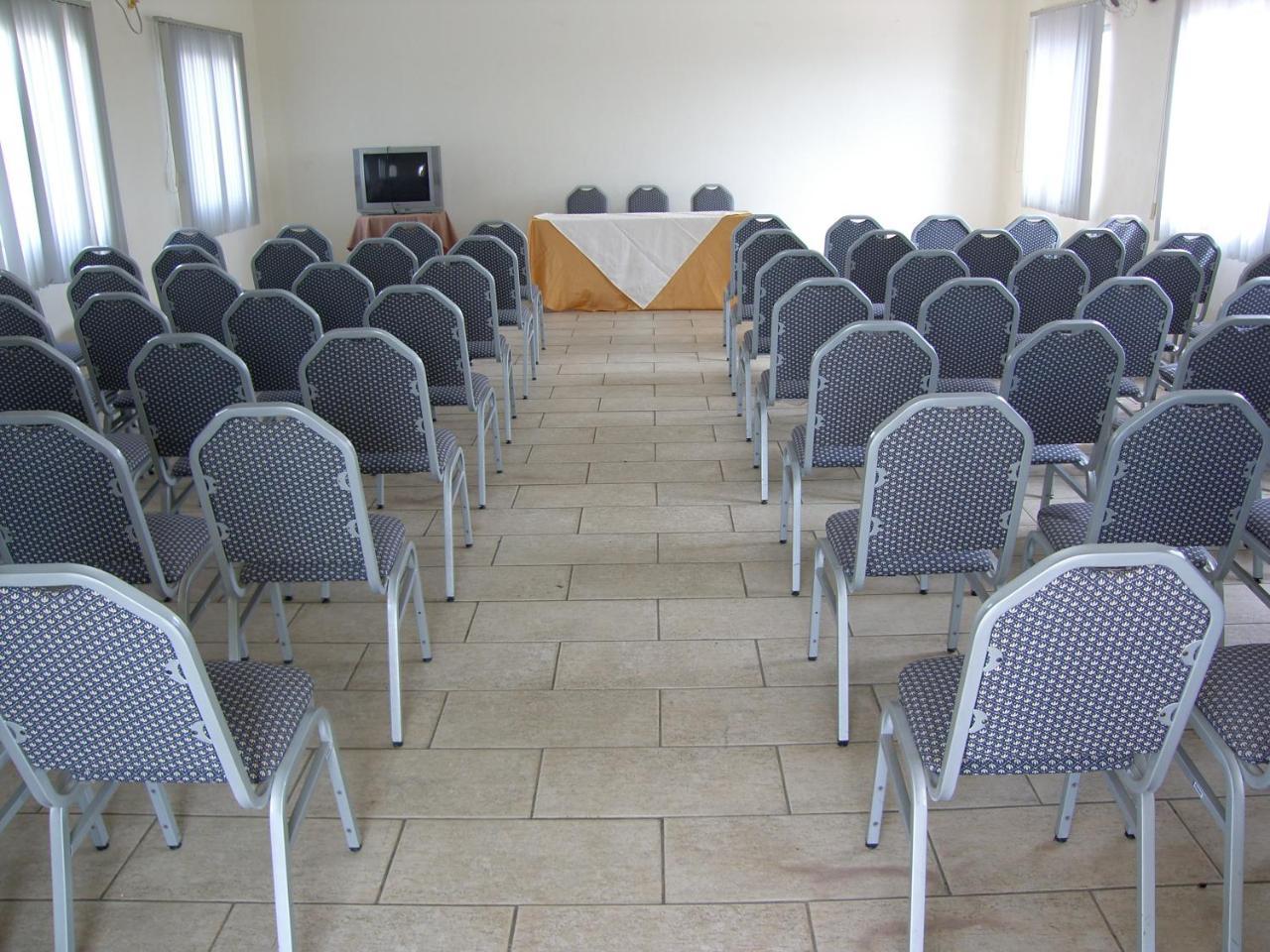 Hotel Viva Maria Januária Extérieur photo